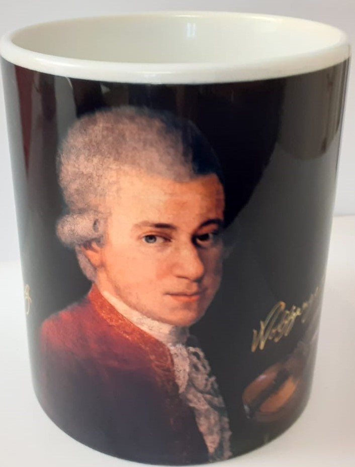 Cup: Mozart with violin 